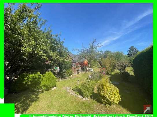 Idyllisches Gartengrundstück (Pacht) bebaut mit einer Finnhütte, Nebengelass in Alleinlage