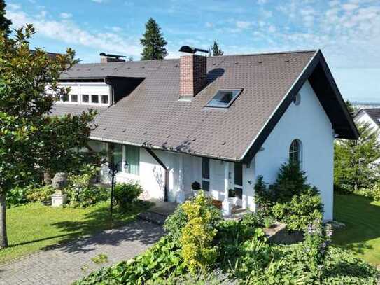 Mehrfamilienhaus mit großem Garten in sonniger Traumlage von Freiburg-Herdern