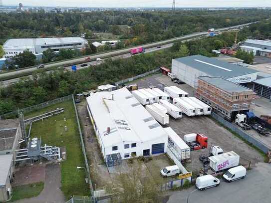 Direkt vom Eigentümer: 650m² Lagerhalle + 120m² Büro + 80m² Betriebswohnung + 950m² Freifläche