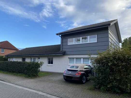 Gepflegtes 8-Zimmer-Haus mit EBK in Sittensen