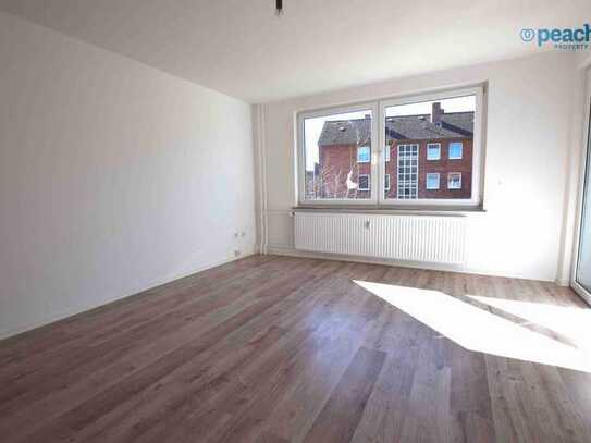 +++ Geräumige 3-Raumwohnung mit Tageslichtbad und Balkon +++