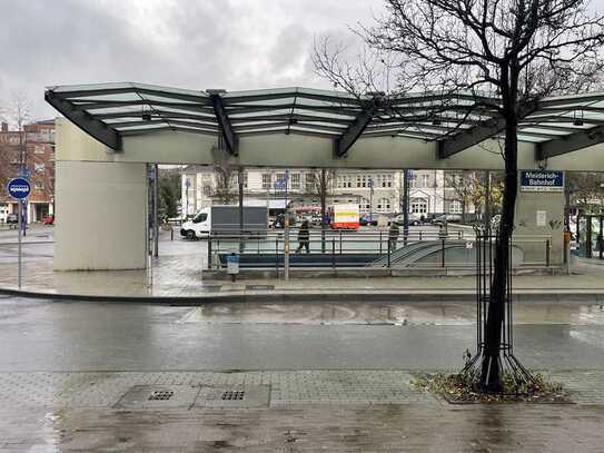 Großzügige Gewerbefläche in Duisburg Meiderich/Bahnhof