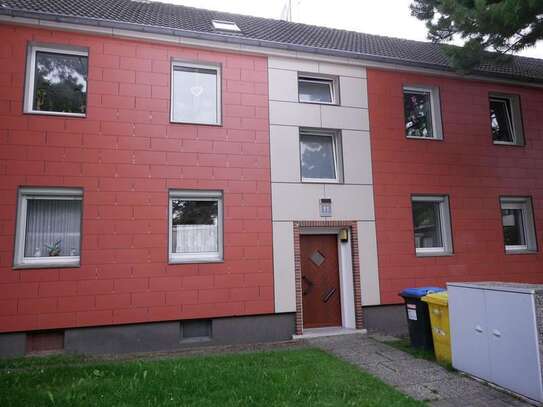 Moderne und gut aufgeteilte 3,5 - Raum - Erdgeschosswohnung mit Gartenparzelle in Gelsenkirchen Buer