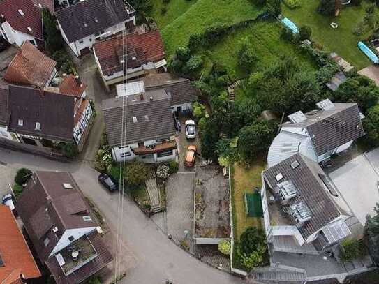 Mehrfamilien-Generationen-Haus mit sehr schönem Garten in toller Lage