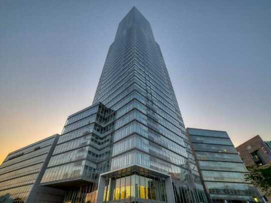 Köln Turm, Büro auf der höchsten Etage im Mediapark 8