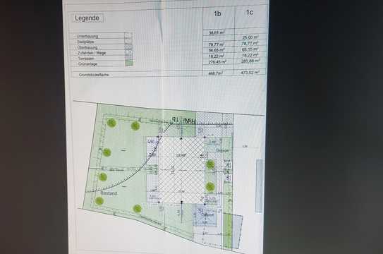 Baugrundstück mit Baugehnehmigung f. DH