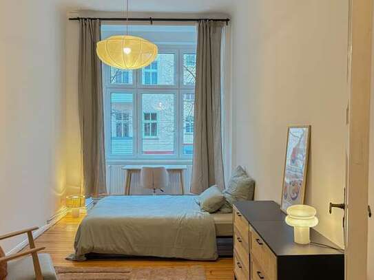 Fully furnished 19 sqm room in completely renovated cozy flat (next to spree river)