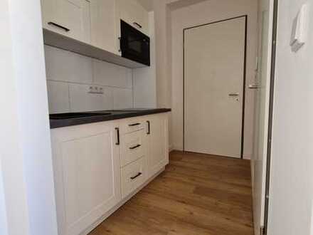 +++SANIERTES APARTEMENT MIT BALKON UND EBK+++