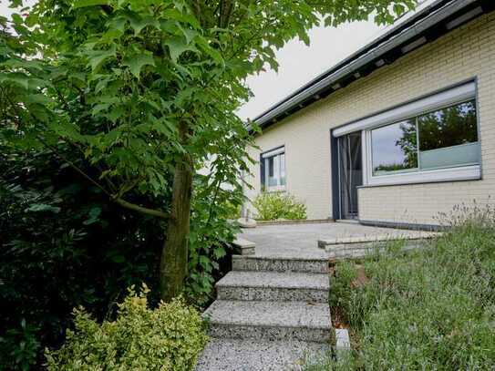 Einfamilienhaus mit möglicher Einliegerwohnung in ruhiger Lage in Wendschott