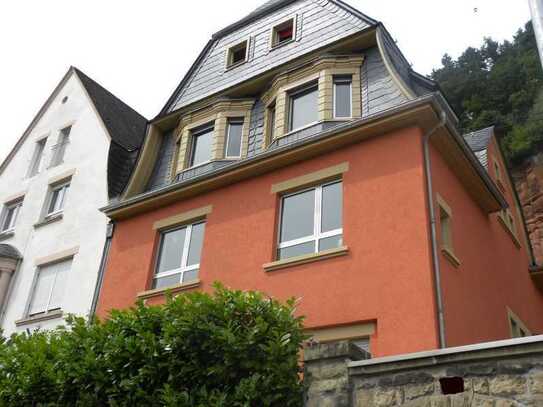 Schöne Dachgeschoßwohnung mit Blick auf die Mosel, Pallien, WG-geeignet