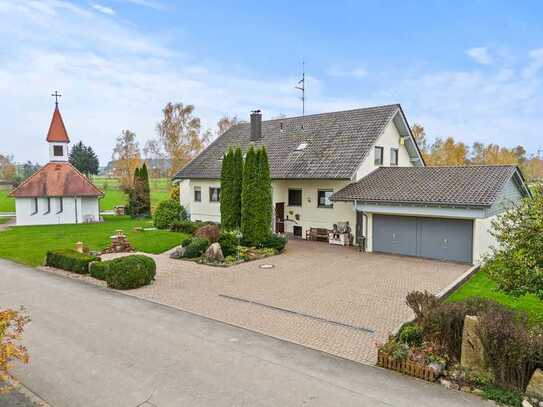 Platz ohne Ende - Wohnhaus mit ELW auf rießigem Grundstück in Oberstadion