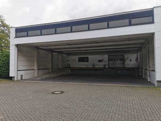 Provisionsfrei | Köln-Rodenkirchen | LAGER 755 m² | LKW Zufahrt | Laderampe | Industriestraße