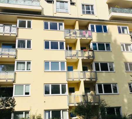 Sonnige, ruhige 1-Raum-Wohnung in Berlin Schöneberg