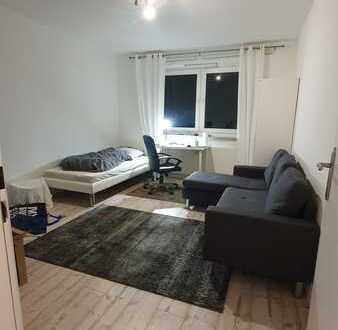 --- Wunderschönes Zimmer nur 5 min von der S-Bahn Station ----
