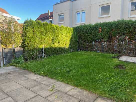 "Familienparadies - Reihenmittelhaus mit viel Platz und Garten in Ostfildern-Scharnhausen"