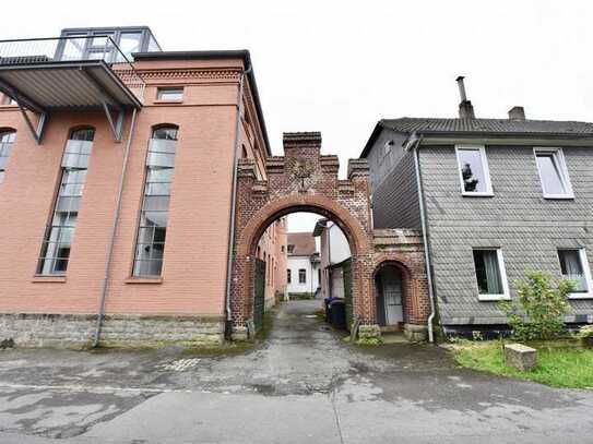 Büro- / Hallenflächenmix in historischen Gemäuern