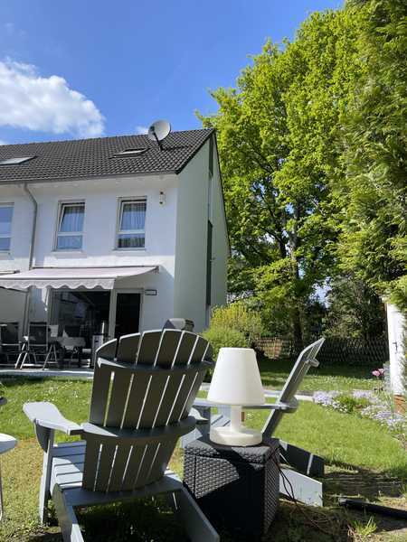 Reihenendhaus in der Mengeder Heide: Eckgrundstück, großer Garten, Garage, Klimaanlage, Garage uvm.