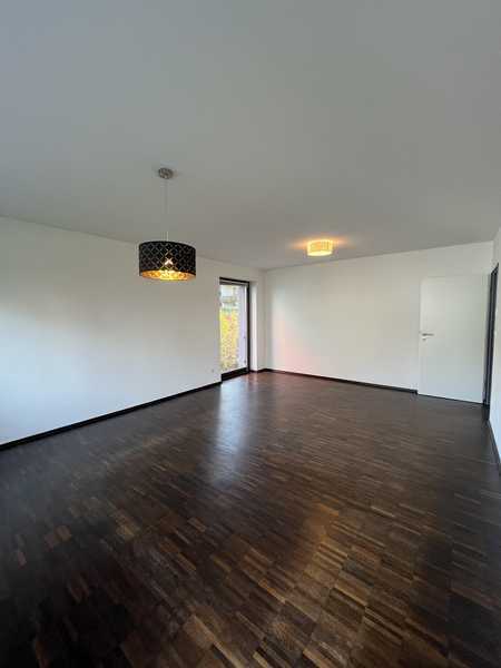                                                               Wunderschöne 3-Zimmer-Wohnung am Fuße des Mariahilfbergs!                                                       in Raigering (Amberg)