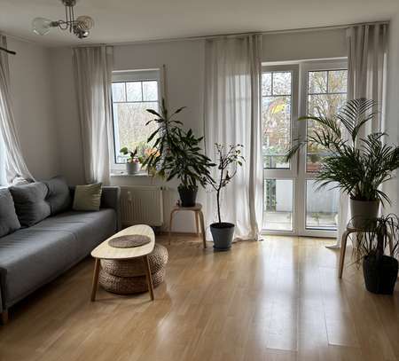 3 Zimmer Wohnung mit Balkon und Einbauküche