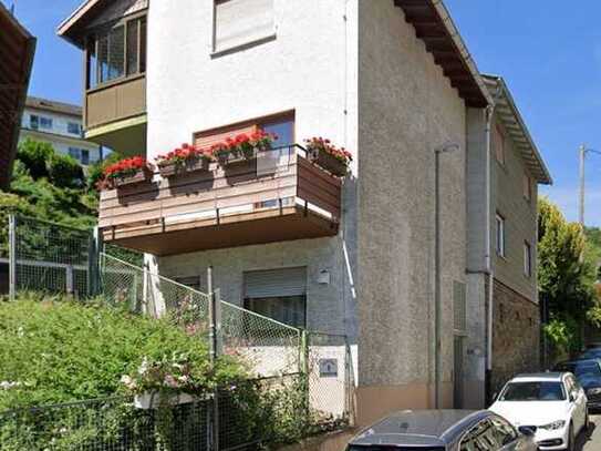 1,5-Zimmer-Wohnung mit Balkon und EBK in Bad Soden