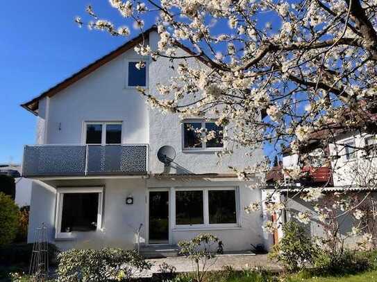 Doppelhaushälfte mit Garten und Garage in begehrter Lage von Neuhausen zu verkaufen - Privatverkauf