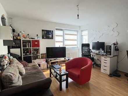 SCHÖNE 2 ZIMMER WOHNUNG MIT BALKON - SUPER ANBINDUNG