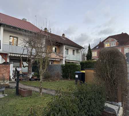 Charmantes Reihenmittelhaus in ruhiger und zentraler Lage