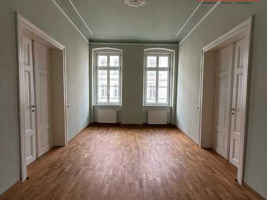 traumhafte 4- Raumwohnung mit großzügiger Terrasse