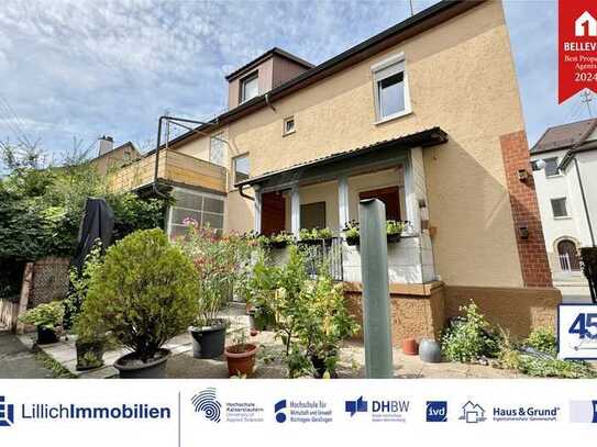 Ohne Käuferprovision: Freiwerdend - Charmante Doppelhaushälfte im Herzen von Kornwestheim!