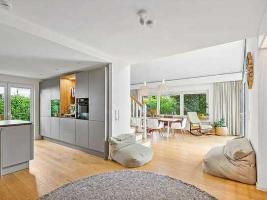 Perfektion in Design und Stil: State of the Art Einfamilienhaus in ruhiger Lage Kelkheims