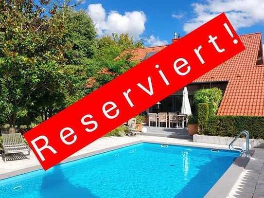 PROVISIONSFREI! Traumhaus mit Pool und mediterranem Garten - 2020 energetisch saniert / modernisiert