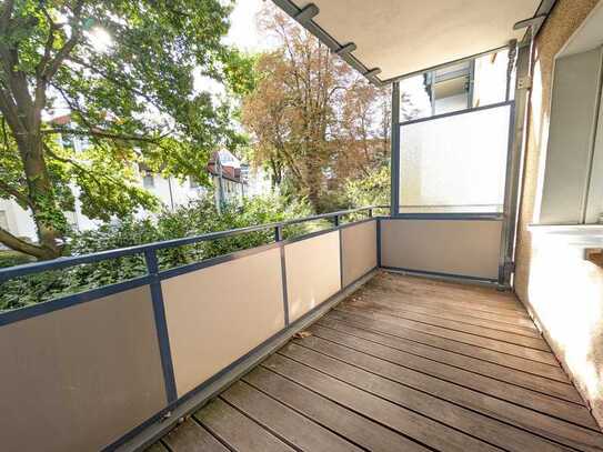 Top renovierte 3 Zimmerwohnung nahe am Belsenplatz