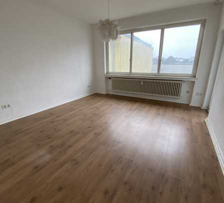 Reserviert | 1-Zimmer Wohnung mit Balkon | zentral in Krefeld