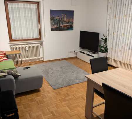 Erstbezug nach Sanierung mit Balkon und Einbauküche: Geschmackvolle 3-Zimmer-Wohnung