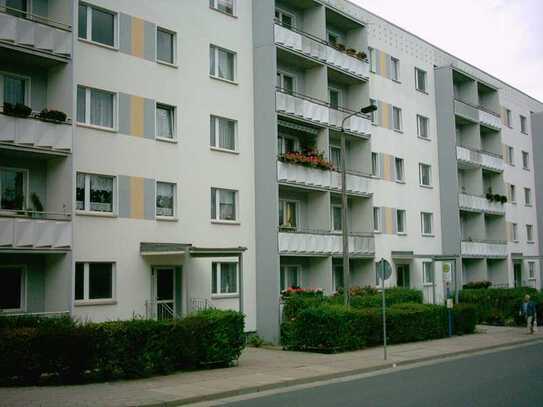 Günstig Wohnen in Blankenburg - 4 Raumwohnung