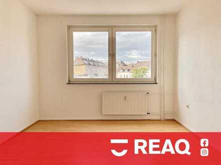 Studenten aufgepasst! Helle 3-Zimmer-Wohnung mit EBK im Frankenberger Viertel!