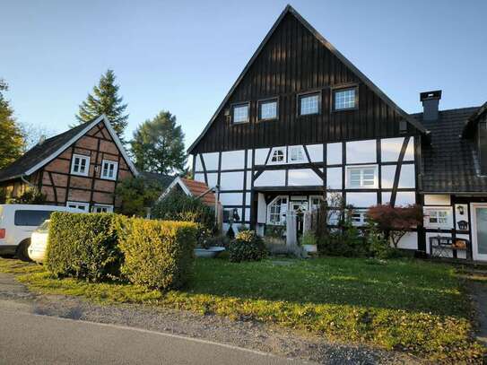 Ansprechende 4-Zimmer-Wohnung mit Sonnenterrasse in Hamm Allen