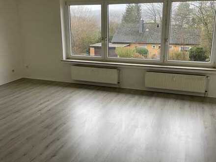Vollständig renovierte 2,5-Zimmer-Wohnung mit Balkon in Bad Nenndorf