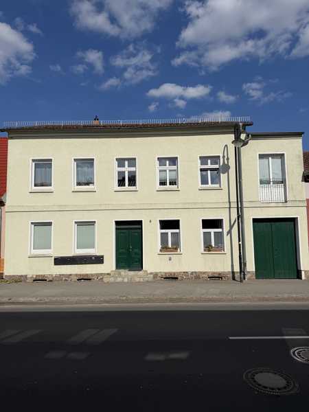                                                               Top Dachgeschoss, Zweitezug n. Sanierung,moderne und sch&ouml;ne Ausstattung,Laminat&hellip;                                                       in Linden (Gießen)