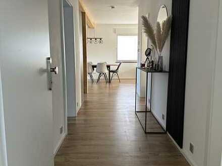 Neuwertige 3,5-Zimmer-Wohnung mit Balkon und EBK in Bruchsal VOLLKLIMATISIERT