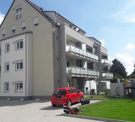 Neuwertige 3-Zimmer-Wohnung mit Balkon und EBK in Bobingen