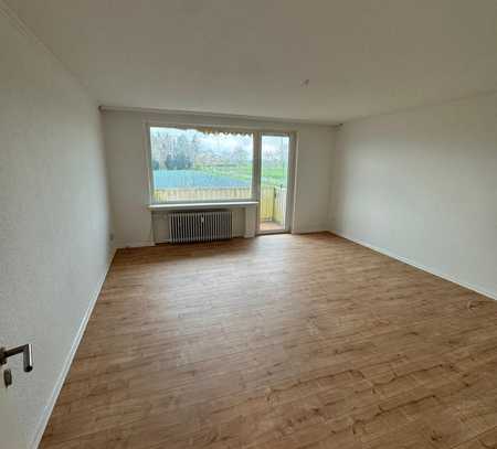 Sanierte 3 Zimmer Wohnung mit Balkon