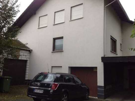 Ansprechende 4-Zimmer-Wohnung mit Einbauküche in Steffenberg
