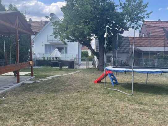 Freundliches Haus in Stuttgart Steinhaldenfeld