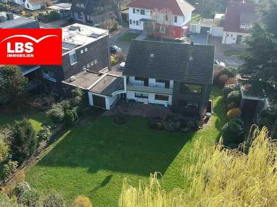 Ihr neues zu Hause mit großem Garten in bester Lage von Mülheim