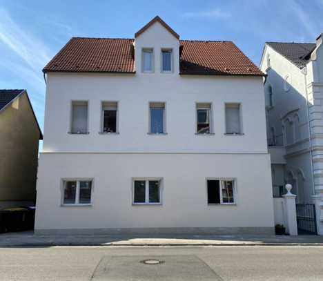 Erstbezug nach Sanierung mit Balkon: Schöne 4-Raum-Wohnung mit gehobener Innenausstattung in Herne