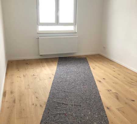 Stilvolles Wohnen! 3-Zimmer-Wohnung mit Balkon in der Venloerstr. 668, Köln - WE 3