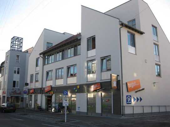 Moderne Physiotherapie-Praxisfläche mit Zulassung und TG-Stellplätzen in Top-Lage von Fellbach