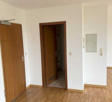 Attraktive 1-Zimmer-Wohnung in Würzburg-Heuchelhof