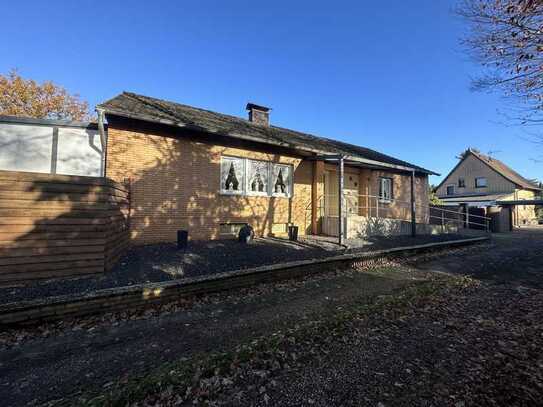 Gepflegter Bungalow mit großem Garten in ruhiger Lage von Heinsberg